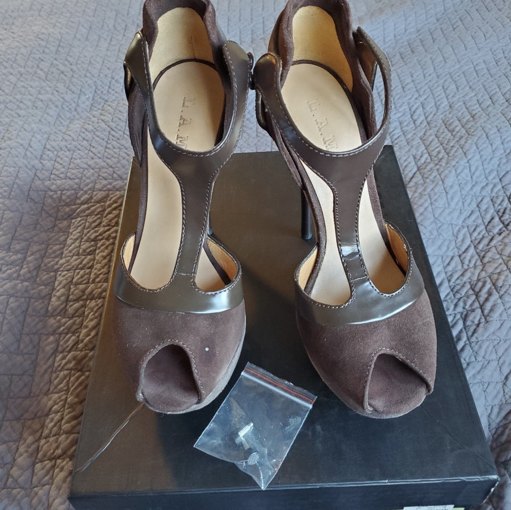 L.A.M.B. Peppa Brown Suede Pumps